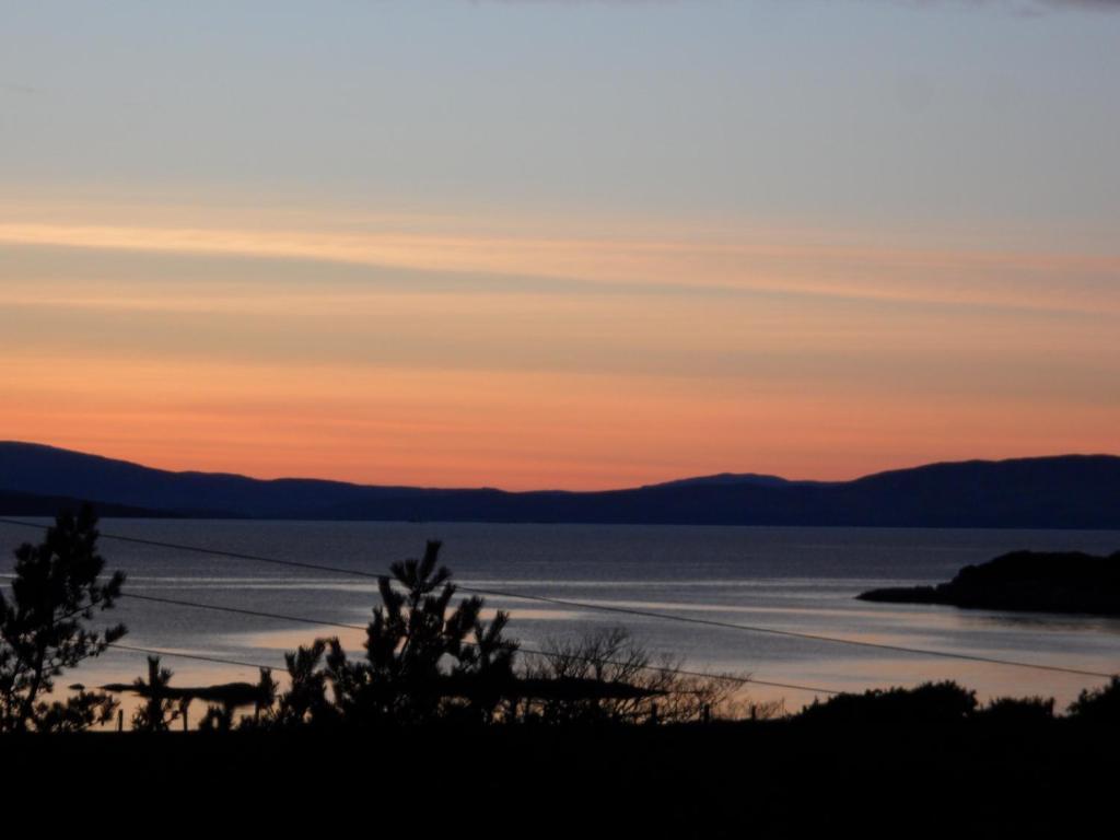 Creag Dubh Bed & Breakfast Kyle of Lochalsh Exterior photo